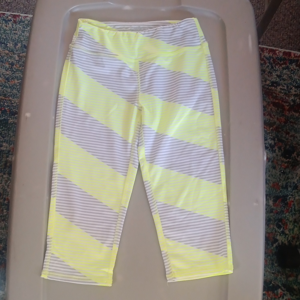 Kyodan girls cropped athletic pants